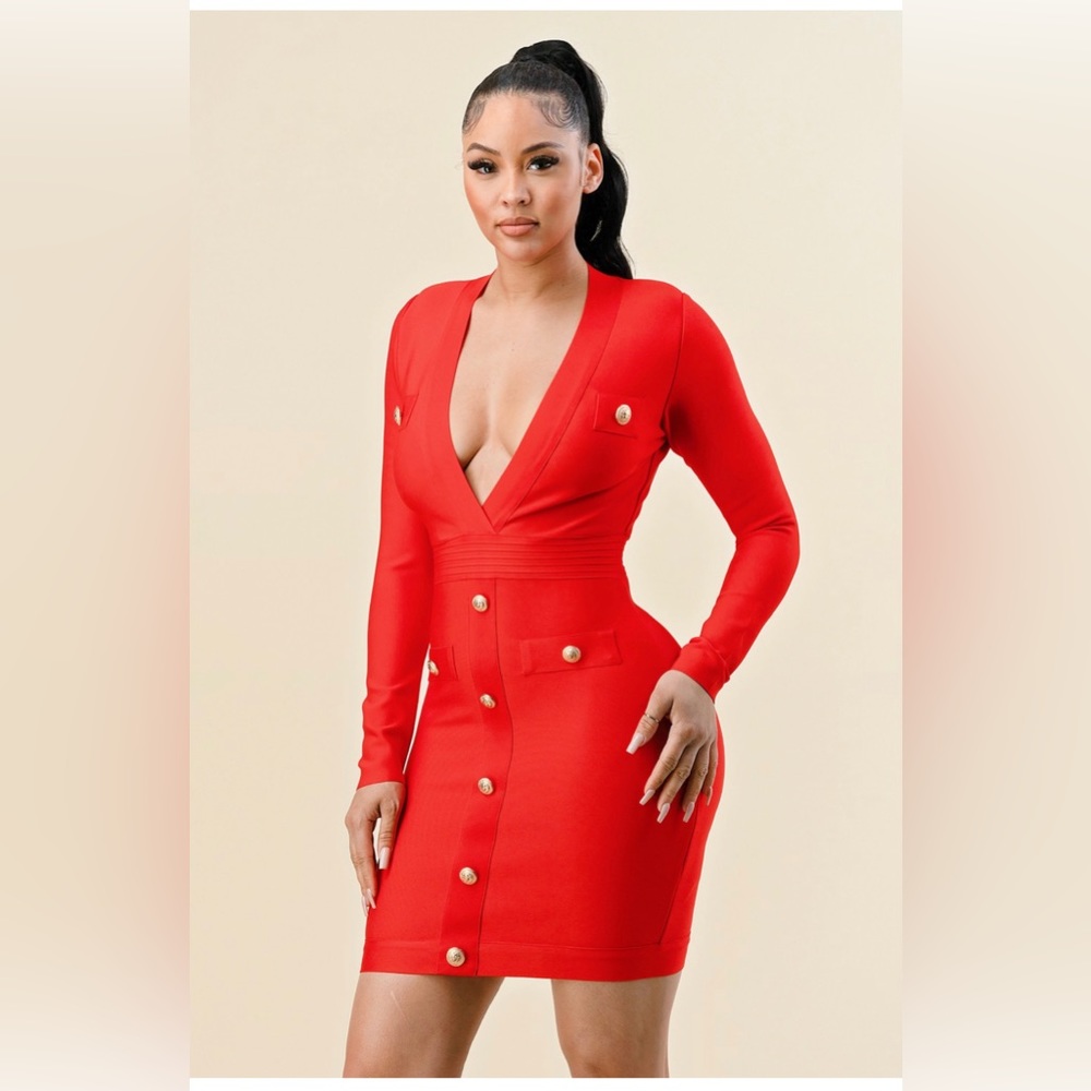 Elegant Red Button-Detail Dress - Picture 2 of 5